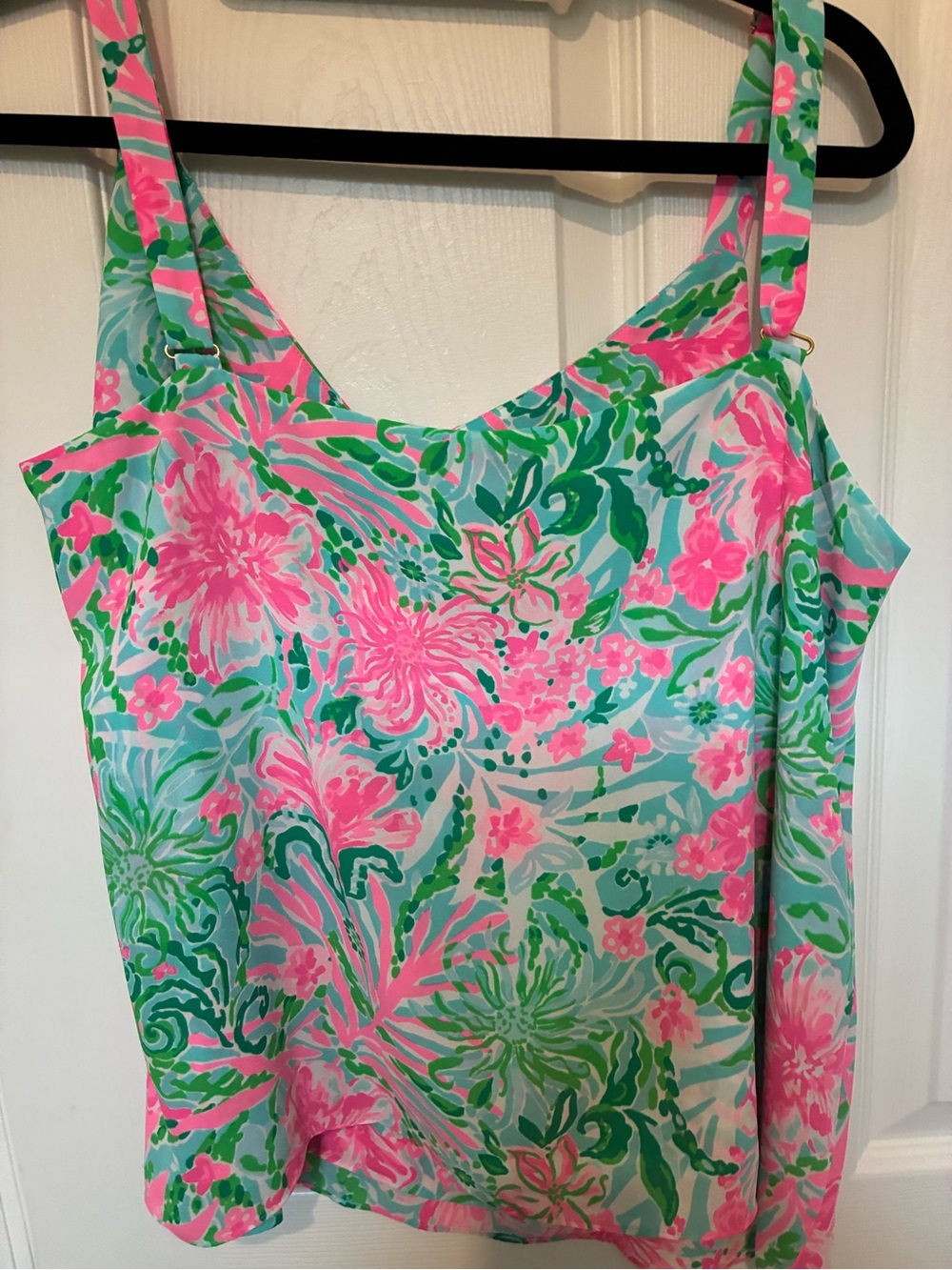 Lilly Pulitzer, Size L Bright Pink & Aqua Tropical Floral Cami - Picture 2 of 3